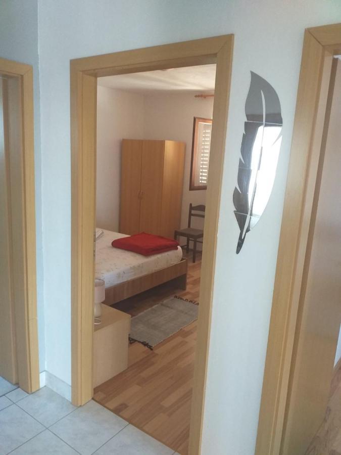 Apartment Darinka シベニク エクステリア 写真