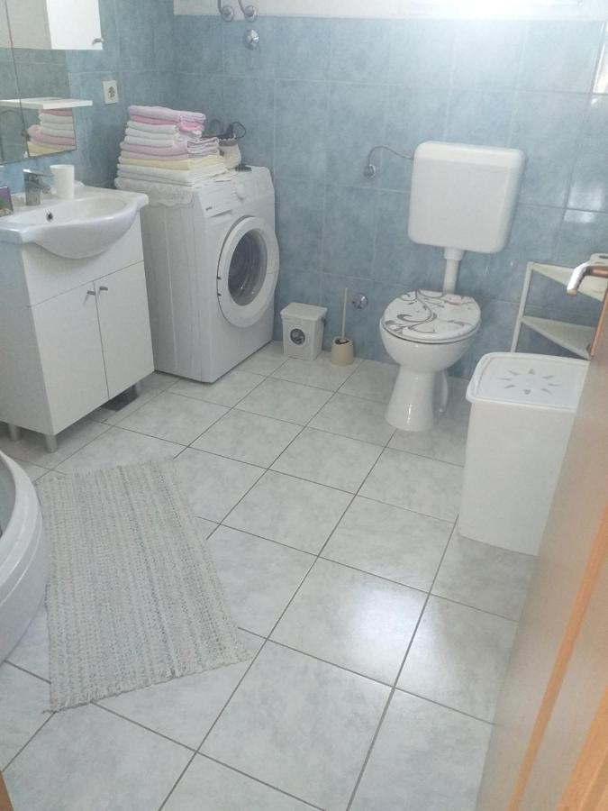 Apartment Darinka シベニク エクステリア 写真